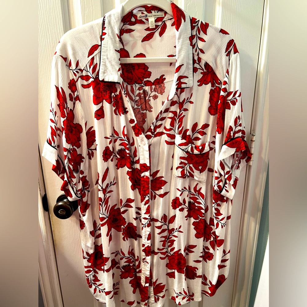 Seven 7 Woven Floral Blouse